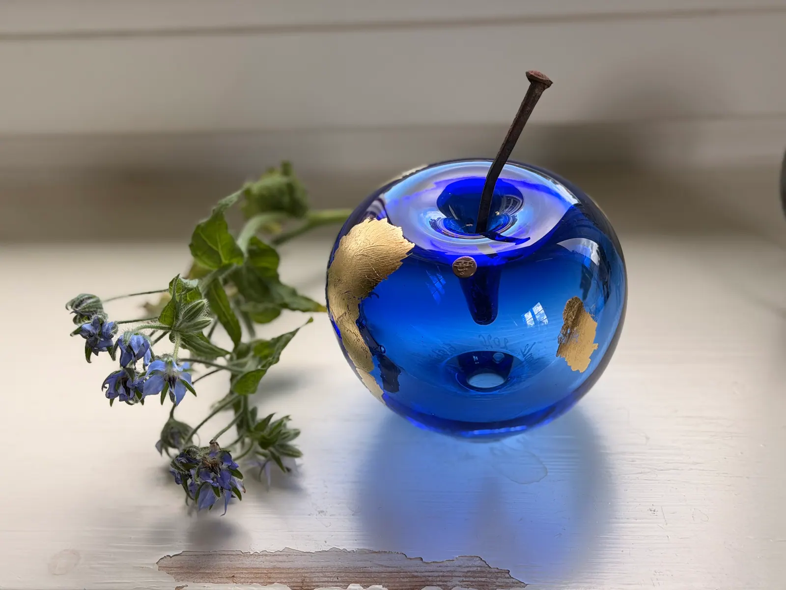Blue Temptetion, photograph 2