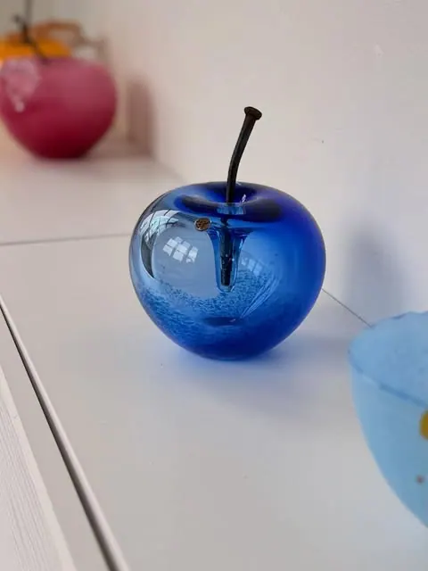 Happy Apples glass apple